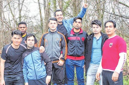 BAZ Badische Anzeigen-Zeitung International stark Die Ökumenische Flüchtlingshilfe Eppingen stellt eine Laufmannschaft zusammen.