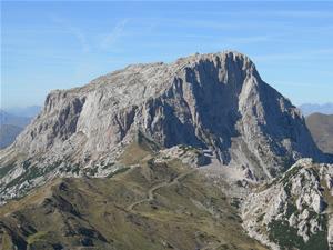 Geführte Klettertouren In der Nassfeld Region der Karnischen Alpen, im Grenzgebiet zu Italien, gibt es ca. 80 Klettertouren verschiedener Schwierigkeitsgrade.