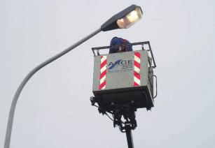 42 CHEMIEPARK MARL 1.700 Straßenlampen wurden mit neuen Natriumdampflampen bestückt.