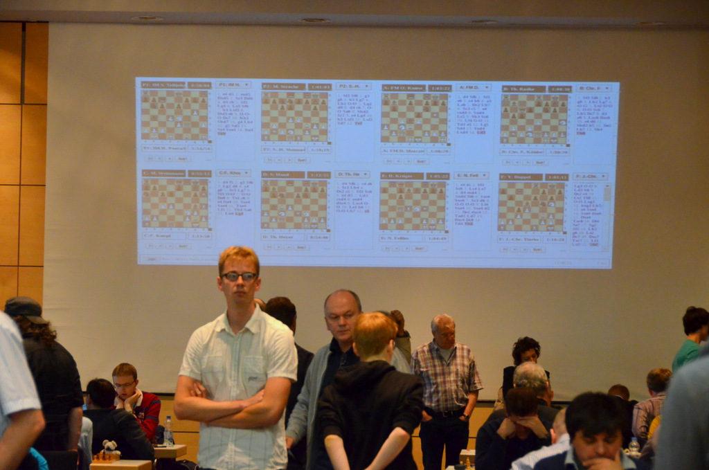 des Finales 2012/2013 der Deutschen Schachamateurmeisterschaft.