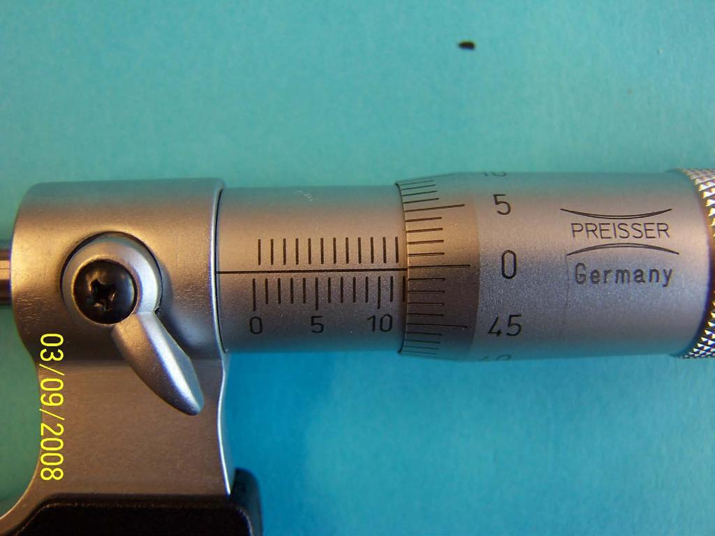 Längenmessungen mit Mikrometerschraube