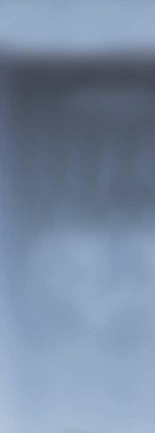 LANOS Licht ist nicht gleich Licht Schnörkellose, klare Formgebung, hochwertiges Material, sauberes Finish: Die Stehleuchte LANOS mit ihrem flachen, titanfarbenen Kopf besticht wie ihre im Design