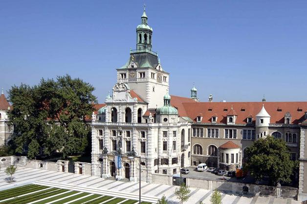 Das Bayerische Nationalmuseum Das Bayerische Nationalmuseum ist eines der großen kunstund kulturgeschichtlichen Museen Europas.