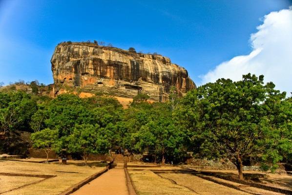 3. Tag Habarana Sigiriya Matale Kandy Nach dem Frühstück, Besichtigung der imposanten Felsenfestung Sigiriya, die im 5. Jh. N.Ch.