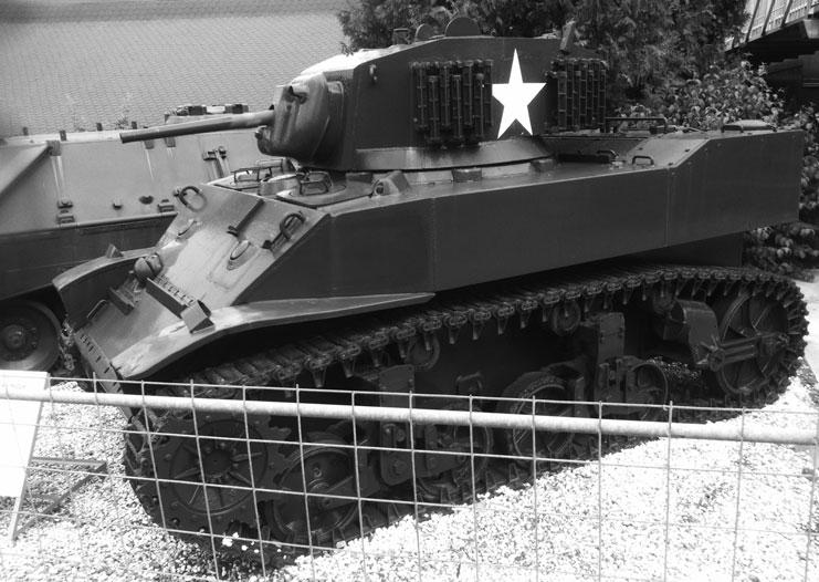 Americký ľahký tank M5 Stuart s delom kalibru 37 mm