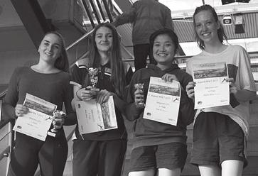 Gruppenfoto anlässlich der Ehrung der Siegerinnen bei den Mädchen U17. Foto: Michael Pelz.