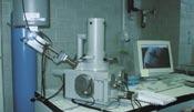 Elektronemikroskop Eng Rees an d Welt vum onendlechen Klengen VUn 15 BIS 18 JOER Dënschdes, de 15. Februar 2005 4 Euro 15.00 Auer (bis 17.