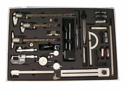 Messzeug-Satz, bis zu 28-teilig Measuring tools set, up to 28 pcs/set Aluminumkoffer, voll gepolstert, ausgeschnitten für verschiedene Standard-Messzeuge.