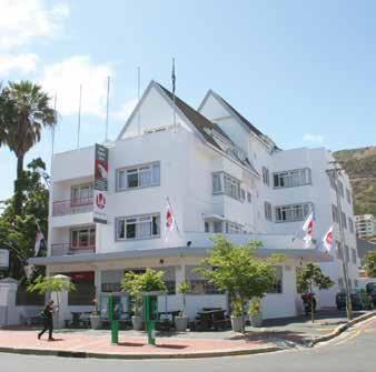 136 Südafrika Kapstadt LAL CAPE TOWN WWW.BOALINGUA.CH/LALKAPSTADT Unsere Partnerschule liegt an der Main Road im populären und sehr sicheren Viertel Sea Point.