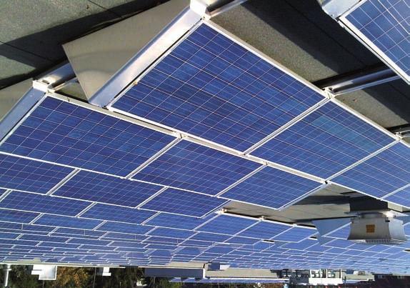 Vorteil Bitumenbahnen Genutzte Dächer Photovoltaik Flachdächer werden immer häufiger zur Energie - gewinnung genutzt.