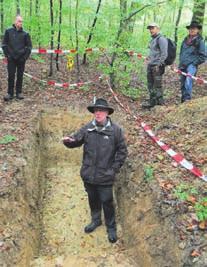 «Er ist wie die Bürgergemeinde Bettingen 140 Jahre alt», scherzte Bürgerratspräsident Guy Trächslin bei der Begrüssung zur Waldbegehung vom vergangenen Freitag, zu der anlässlich des Jubiläums alle