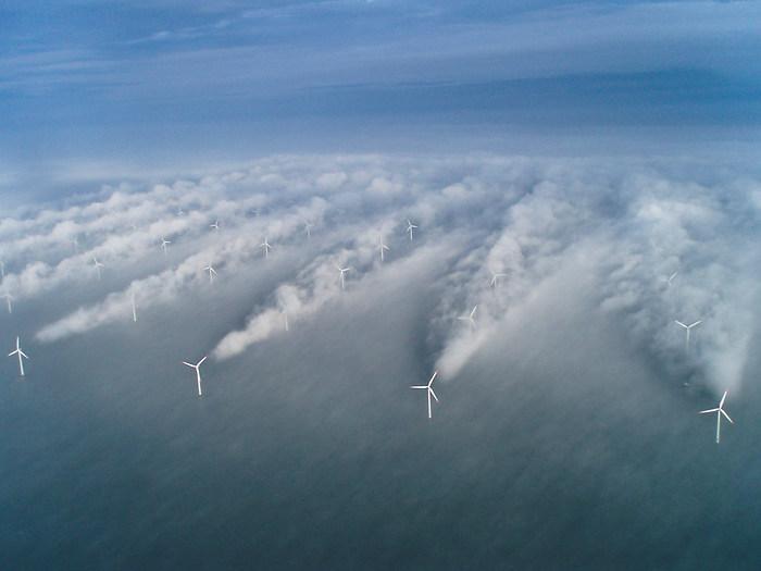 Windkraftanlagen Die hohen Hyperschallpegel haben die Zusammensetzung der Atmosphäre verändert! L = 2.