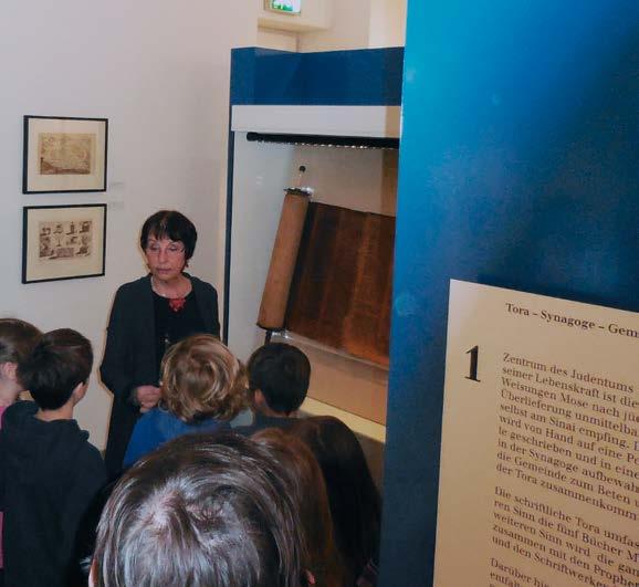 Eine Tradition lebt weiter Die Dauerausstellungen des Jüdischen Museums Westfalen bieten Einblicke in die Vielfalt und geschichtlichen Varianten jüdischen Lebens in Familie, Gemeinden und