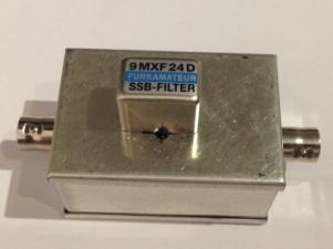 Zum Testen des Filters auf Bandbreite, Welligkeit und Flankensteilheit muß das Filter nicht aus dem Receiver ausgebaut werden.