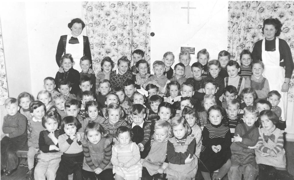 Kindergarten Tübinger Straße um 1950 Gruppenbild