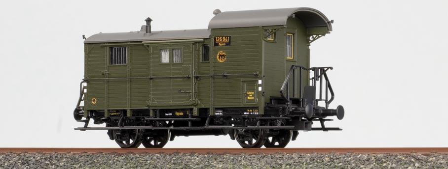4 5 Güterzugpackwagen Pwgi Pr 99 der DRG Betriebs-Nr. 6 94 Oppeln _Mehrteiliges Bühnengeländer Früher musste grundsätzlich jeder Güterzug einen Packwagen mitführen.
