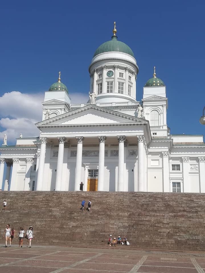 Felsenkirche, Sibelius Monument, dem Senatsplatz, und dem täglichen Markt, zu einem unvergessenen Erlebnis.