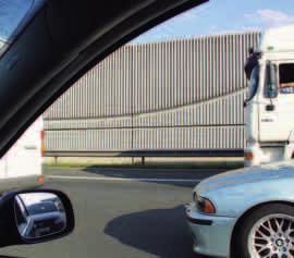 DR. HELMUT EIFERT, DÜSSELDORF Strassenverkehrslärm: Erkenntnisse und Minderungsmöglichkeiten Seit 1975 stieg die durchschnittliche Geräuschbelastung für die Bevölkerung in Deutschland an Autobahnen