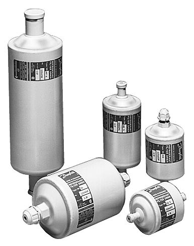 Filtertrockner mit Feststoffeinsatz, DN und DU Einführung Filtertrockner, DN und DU, mit Feststoffeinsatz werden in Flüssigkeitsleitungen in Kälte-, Gefrier- und Klimaanlagen sowie in