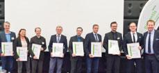 42 BDIZ EDI konkret I 02.2017 Aktuell RÜCKSCHAU Jan Lindhe Award für Professor Schwarz Personalia Prof. Dr. Frank Schwarz von der Universität Düsseldorf wurde am 5.