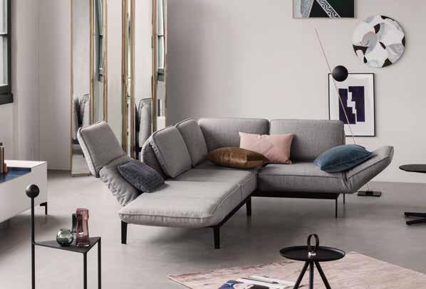 Damit verspricht das Sofa höchste Individualität, sowohl in Sachen Design als auch beim Komfort. Sofa Rolf Benz MERA Stoffaktion.