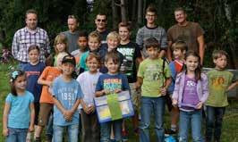 Lokales / Aus den Vereinen Kampf mit dem Fisch Eine gigantische Bilanz ergab das Karpfenangeln der Unabhängigen Wählergemeinschaft im Ferienprogramm der Gemeinde Büchenbach: 16 Kinder, die mit Hilfe