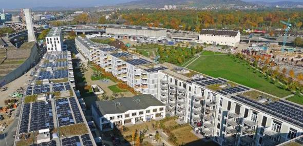 Nachhaltige Quartiere: Erlenmatt West in Basel 25600 m 2 Grundstücksfläche 7 Gebäude 574