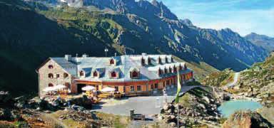 Und noch etwas Gutes hat die DAV Jamtalhütte der Sektion Schwaben: Sie liegt gerade mal im Dreiländereck zwischen Tirol, Vorarlberg und Graubünden und ist so für kleine Fluchten und große Abenteuer