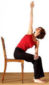 Der Kurs kostet 45 Euro. Kurs 3: Yoga auf dem Stuhl Sie wollen Yoga machen. Sie bewegen sich auf einem Stuhl oder in Ihrem Rollstuhl. Sie kommen zur Ruhe. Der Kurs ist immer donnerstags.