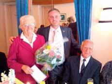 Wiegenfest. Bürgermeister Hans Ferlitsch gratulierte der Jubilarin, die sich noch bester Gesundheit erfreut, namens der Gemeinde St. Stefan recht herzlich.