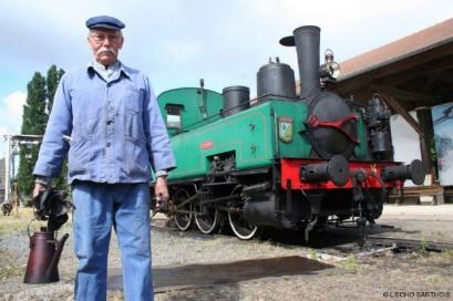 Zusammenhang - Contexte Die neue Generation hat die Dampflokomotive, wesentlichen Faktor der Attraktivität der Touristen- und historischen Züge nicht gekannt.