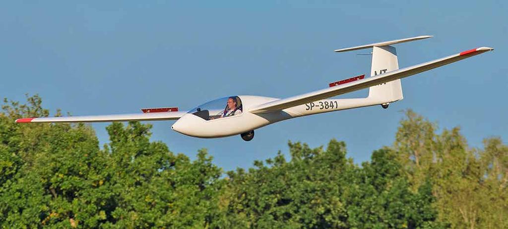 Glider and Motor Glider Grob G102 Astir CS Konstrukteuer /