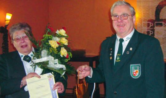November 2009 in Mengede wurde ihr vom stellvertretenden Kreisvorsitzenden Hugo Szkudlarek, in Absprache mit dem Bezirksvorsitzenden, die Kölner Medaille des Westfälischen Schützenbundes verliehen.