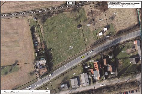Aus der Gemeinde 6 6 Pächter gesucht Gegenüber vom Nettomarkt entlang der B191 ist ein Grundstück zu verpachten (Flurstück 6, Flur 19), 7065 m², 65,- /Jahr.
