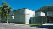 Wovon leitet sich der Begriff ab? Recherchiere! Viele Maler haben Triptychen gemalt liste mindestens 3 berühmte Werke auf! a) Das (neue) Kirchner-Museum in Davos Kirchner-Museum Davos.
