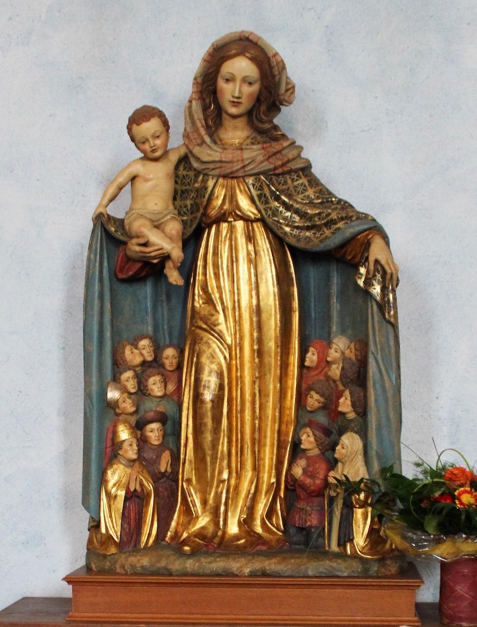 Mai 2018 Schutzmantelmadonna in der Kirche Mariä