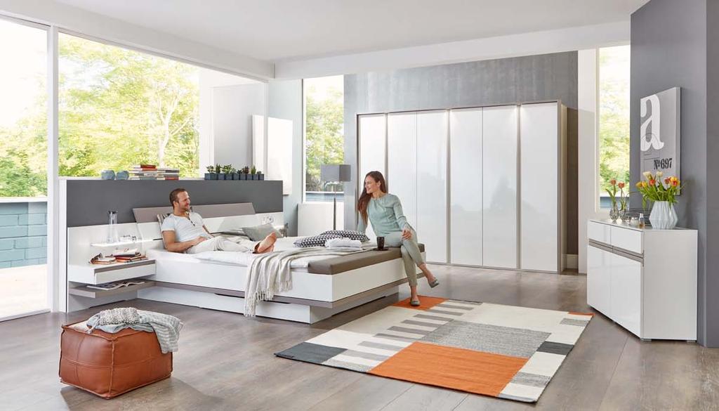 schlafen & Wohnen Entspannen und wohlfühlen Das Schlafzimmerprogramm MONDO CATUN bietet mit geradlinigem Design und hochwertiger Ausstattung eine entspannte Wohlfühl- Atmosphäre.