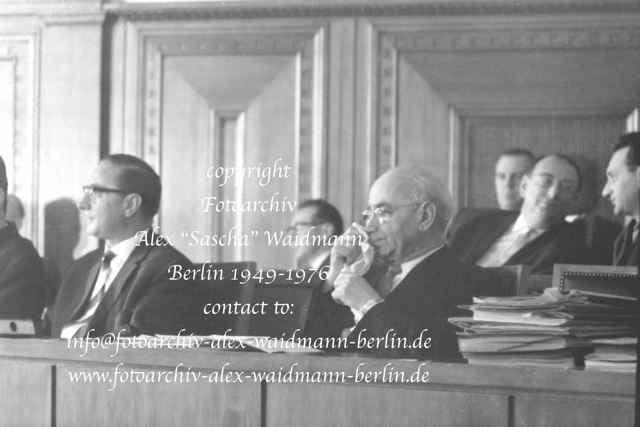 (2)b1631-b1686/b1653/5 Wahl von Hans-Jürgen Behrendt zum Gesundheitssenator in der Sitzung des Abgeordnetenhauses im Rathaus