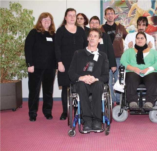 Mit Auszeichnung: Preisträger 2012 Ein Kleinbetrieb engagiert sich für geistig behinderte Mitarbeiter, ein Callcenter passt Arbeitsplätze für Sehbehinderte und Rollstuhlfahrer an und zwei große