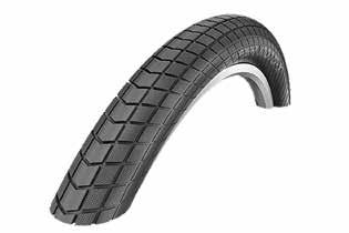 Die extrabreiten Reifen sorgen für bessere Dämpfung und Überrolleigenschaften, Unebenheiten und Schlaglöcher werden spürbar