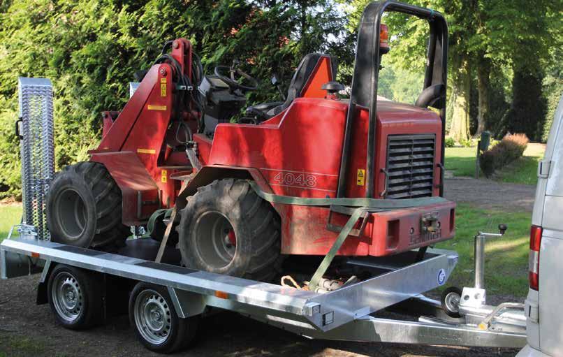 DER MASCHINENTRANSPORTER MODELL HV TRANSPORTER A N H Ä N G E R Der ideale Maschinen-Transporter NEU das Modell HV Transporter!