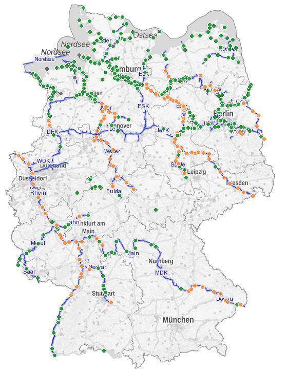 Abb. 3: Pegelkarte für Deutschland am 25. Oktober 2018. Orange Markierungen zeigen Pegel mit Niedrigwasserstand.