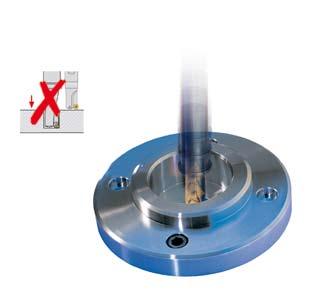 Drilling into solid with flat drilling base Fünf Bearbeitungsoperationen, ein Werkzeug Das universelle Dreh-Bohr-Werkzeug ersetzt bis zu fünf ISO- Werkzeuge und reduziert die