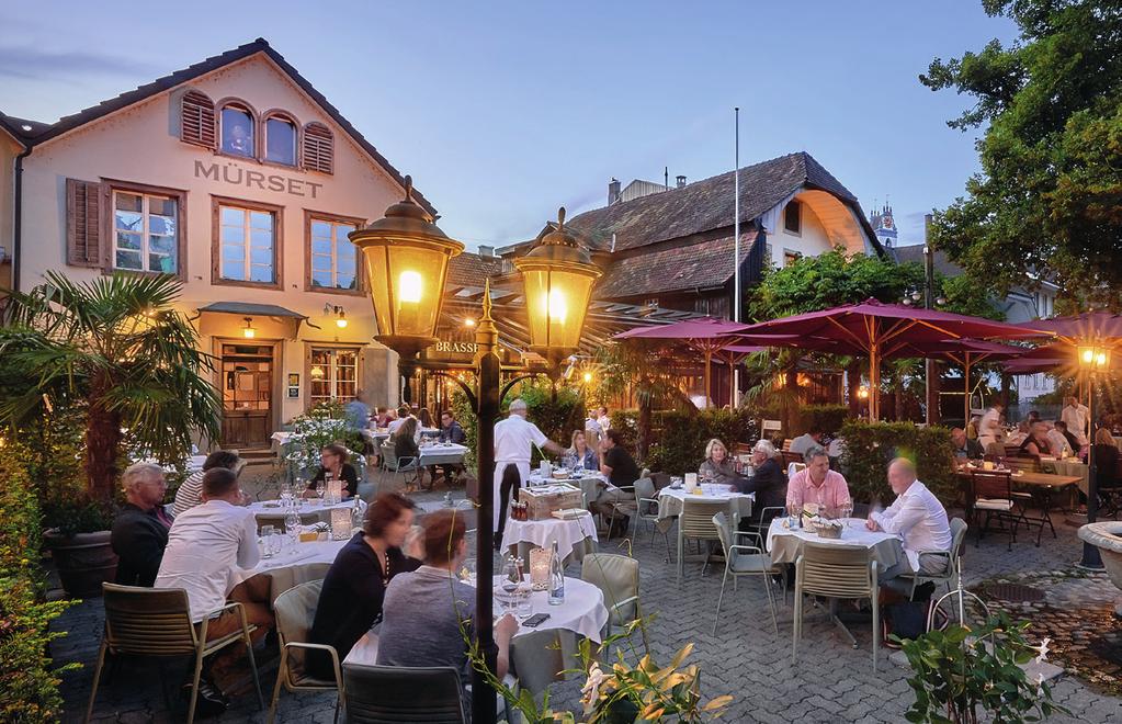 Das Haus 3 Restaurants und ein Zunftsaal unter einem Dach an privilegierter Lage im Aarauer Schachen. 365 Tage im Jahr geöffnet. Restaurant Mürset Der stilvolle Klassiker mit 35 Plätzen.