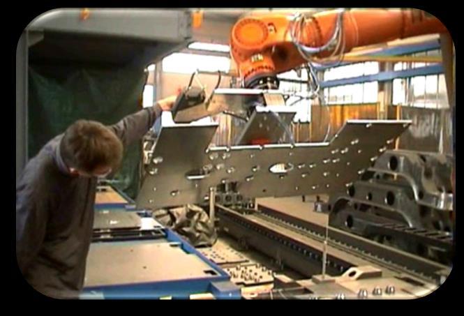 Morgen: Kleinserienproduktion Der Roboter als universelles Werkzeug