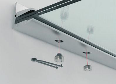17,5 Freitragendes Vordachsystem Self-Supporting Canopy System Ø 20,5 3 Glasscheibe ausrichten und mit den äußeren Fixierelementen mit Glassicherungspin und Fixierelementen sichern.