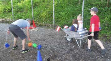 Das Mobilitäts- Puppentheater Kasperl und die Klimafee sorgte für einen spannenden Vormittag im Kindergarten in Mutters.