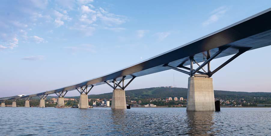 Dank ihrer außergewöhnlichen doppeltgekrümmten Form gilt die Großbrücke als Paradebeispiel modernster Ingenieurskunst.