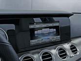 Nicht mit AMG Performance Sitzen (555) Die passenden Produkte sind über Mercedes-Benz Zubehör erhältlich Touchpad Mit dem Touchpad lassen sich die Funktionen des Multimediasystems über Ein- oder