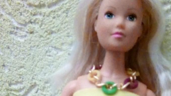 Haare färben mit lebensmittelfarbe barbie VIDEO: Plätzchen